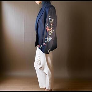 Retro Blazer - versatile, statment embroidery, chic vintage​​
